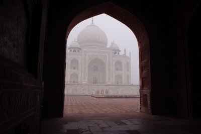 Taj Mahal from Masjid (3).jpg