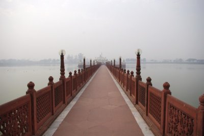 Bridge to Jalmadir.jpg