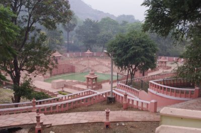 Rajgir Hot Springs Temple (3).jpg