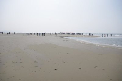 Overview of Inani Beach.jpg