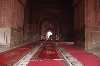 Inside Jama Masjid.jpg