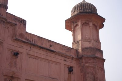 Tomb Domb at Lalbagh Fort.jpg