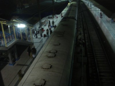 Train Arrival Kolkata.jpg