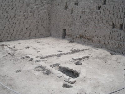 Huaca Pucllana Ruins (3).jpg