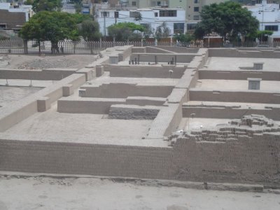 Huaca Pucllana Ruins (4).jpg
