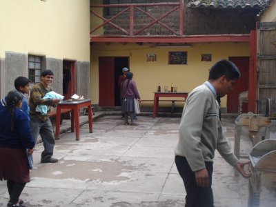 Playing Sapo (Frog) (2).jpg