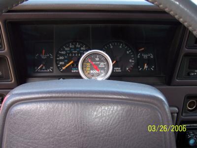 AutoMeter 30/30 Boost Gauge