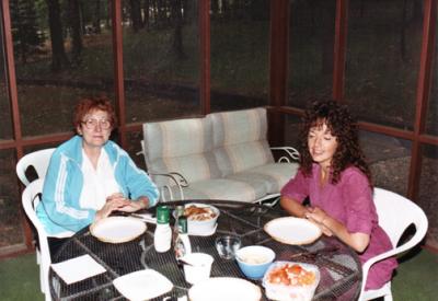 Judy and Hilda (Richard's mother) in the  patio of our old house in Kent, Ohio (1989)