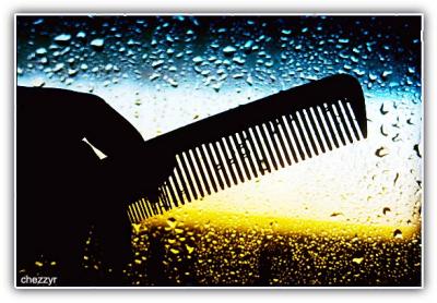 comb and water droplets