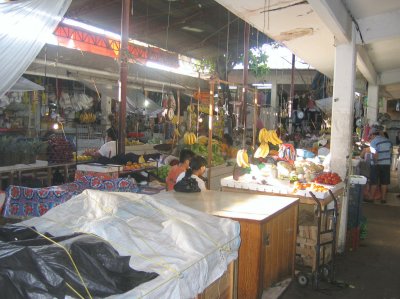 Zihuatanejo Market2.jpg