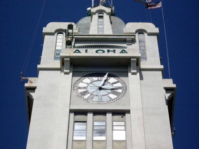 aloha tower (don't know significance of the tower).jpg