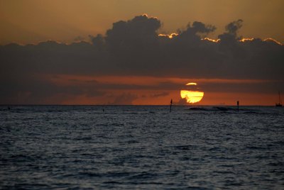 sunset at Waikiki 7.jpg