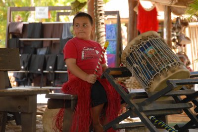 apprentice tongan drummer.jpg