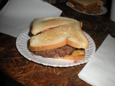 LouisLunch4.JPG