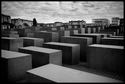 IMG_8628 - Mmorial de l'Holocauste.jpg