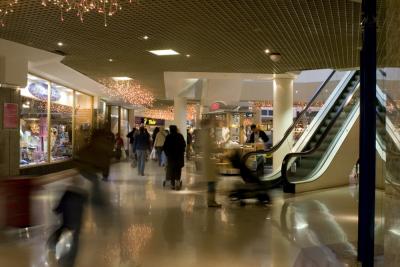 liberty mall.jpg

i managed to take a few pictures before being told to stop or get permission from upstairs, i don't know if he meant God!.
no tripod was used i placed my camera against a door frame.