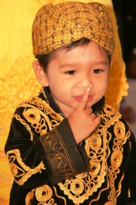 Ssshhhht (Man West Java costume)