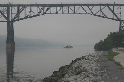 Foggy morning on the Hudson