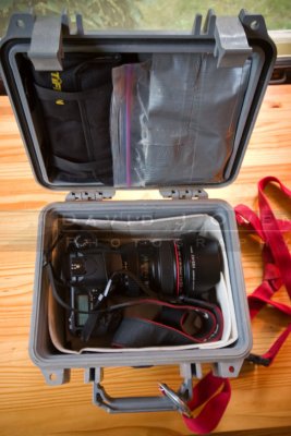 090306-001 20D Peli 1300 kit