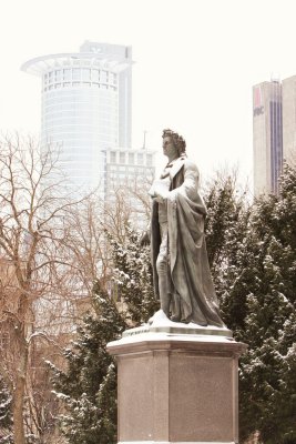 Frankfurt in White 041 Nik.jpg
