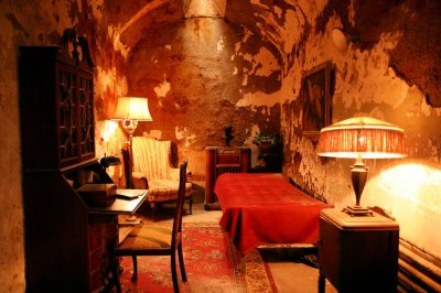 Al Capone's cell (restored)