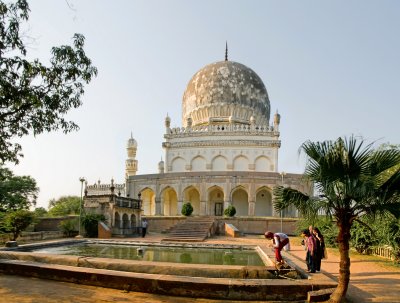 Qutub Shahi Tombs