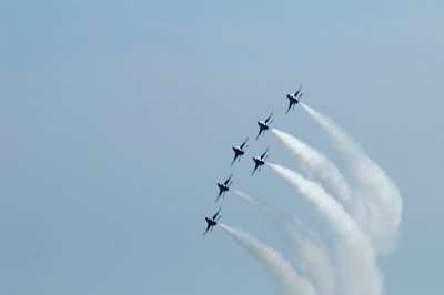 US Air Force Thunderbirds F-16s