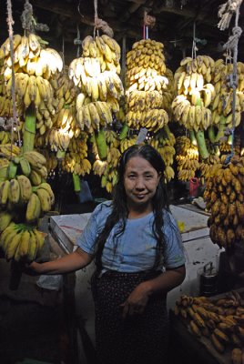 Bananas market