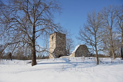 The ruins in snow