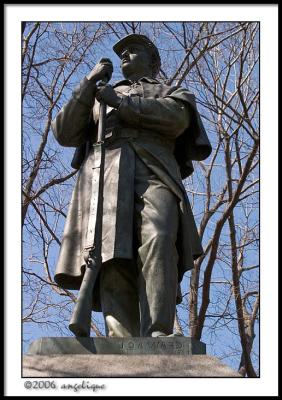 CRW_1961 statue wf.jpg