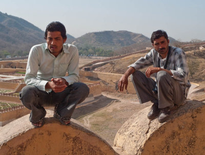 Waiting, Amber Fort (3/1/09)