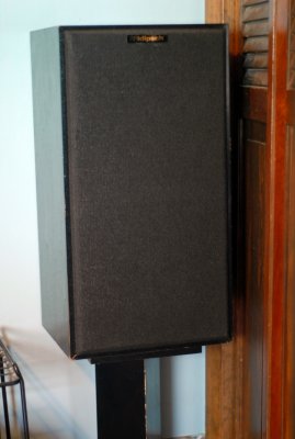 2-channel_audio_version_1