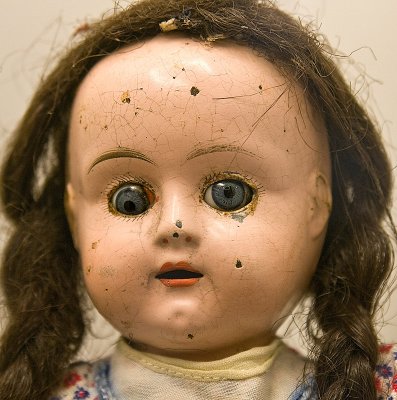 Cross-eyed doll