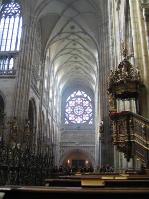 Cathedral_nave_1.jpg
