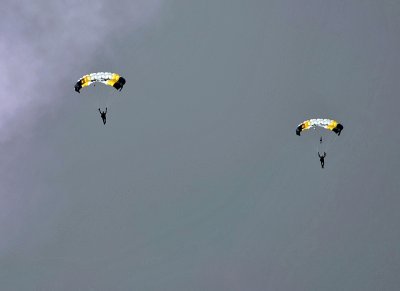 Golden Eagles Parachute Team
