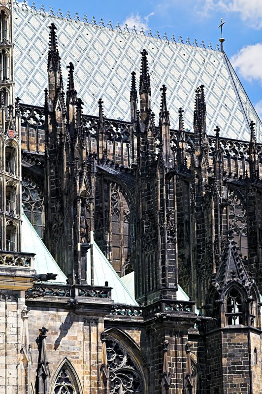 The flying buttresses