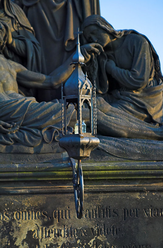 Statue detail