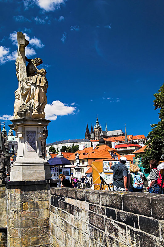 Statue, bridge and castle