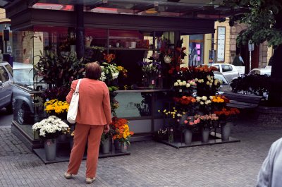 Dag to. Blomsterbod i Na Prikope-gaten