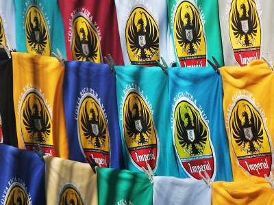 Cerveza Imperial Shirts