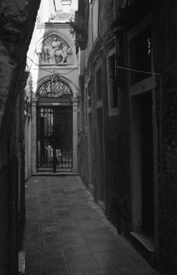 At the end of the calle, Venice, 2007.jpg