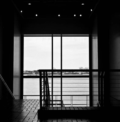 Homage a Mondrian (Mississippi tugboat M/V Caitlin), New Orleans, 2010.jpg
