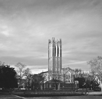 Church of Christ and St Luke, Norfolk, Virginia, 2010.jpg