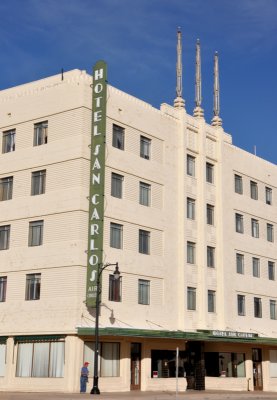 Hotel-Carlos