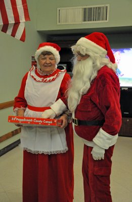 Santa-and-Mrs Claus