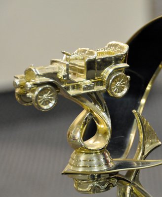 gold-ornament