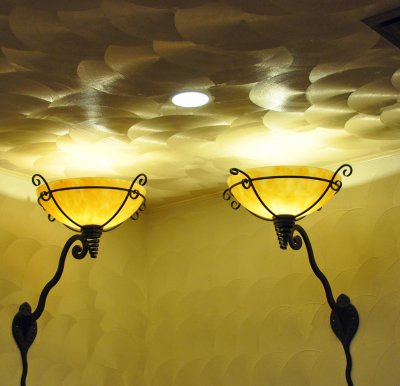 2-wall lights