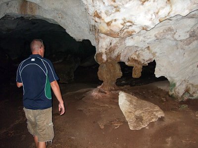 Exploring Indian Head Cave 04