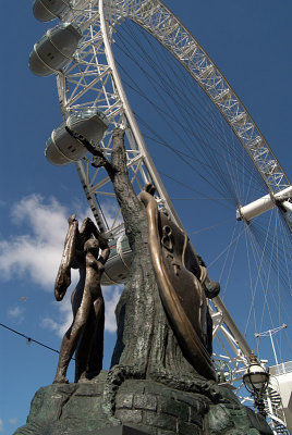 Dali Exhibition and London Eye by River Thames