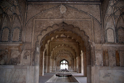 Scalloped Arches - Red Fort